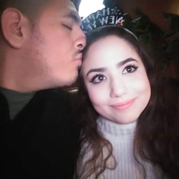 Meet your Posher, Sabina - Picture 1 of 1